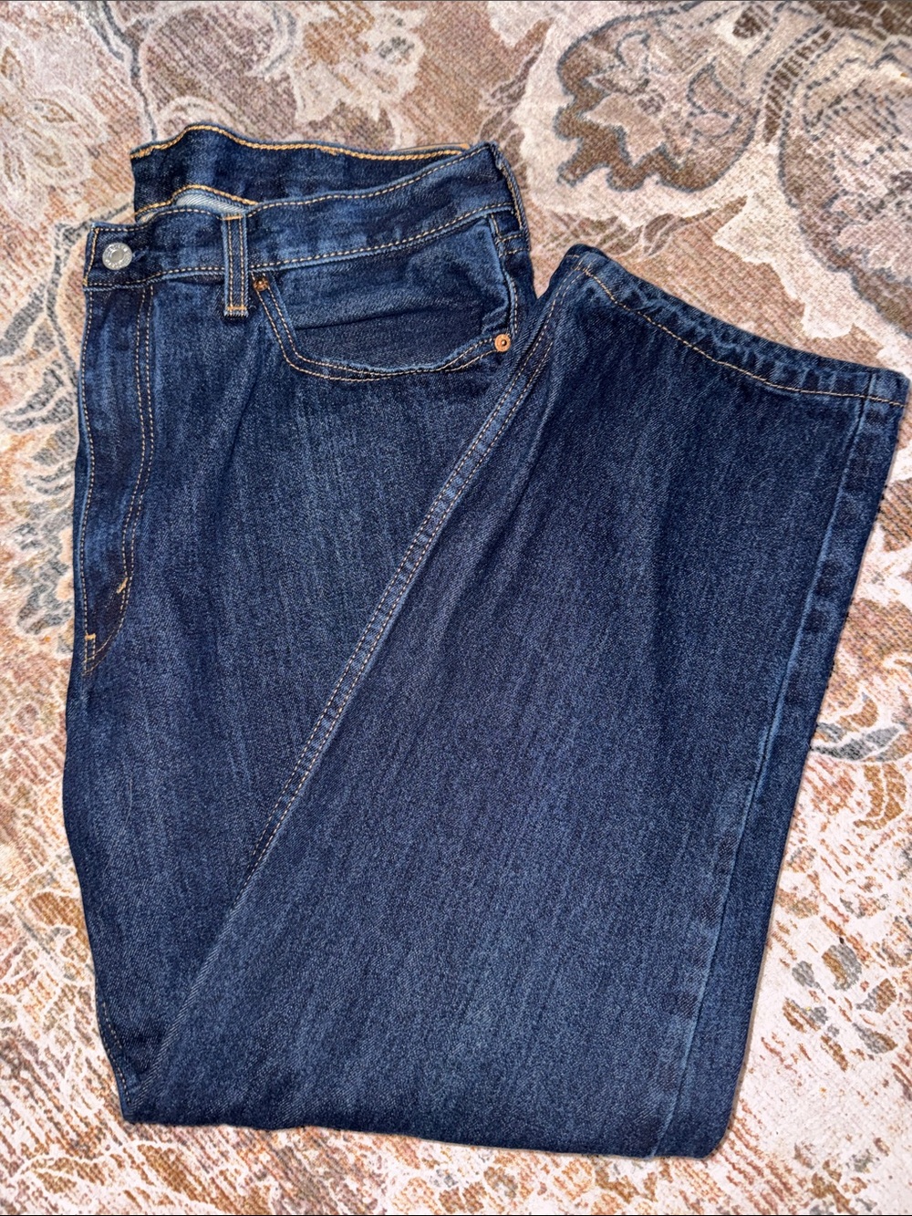 Levi's Men's Dark Blue Relaxed Fit Jeans